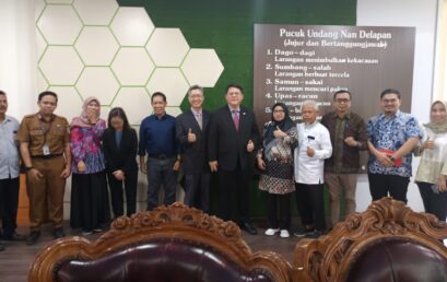 PENANDATANGAN MOU ANTARA UNIVERSITAS JAMBI DENGAN PERUSAHAAN ASAL SINGAPORE, TEMASEC POLITECHNIK