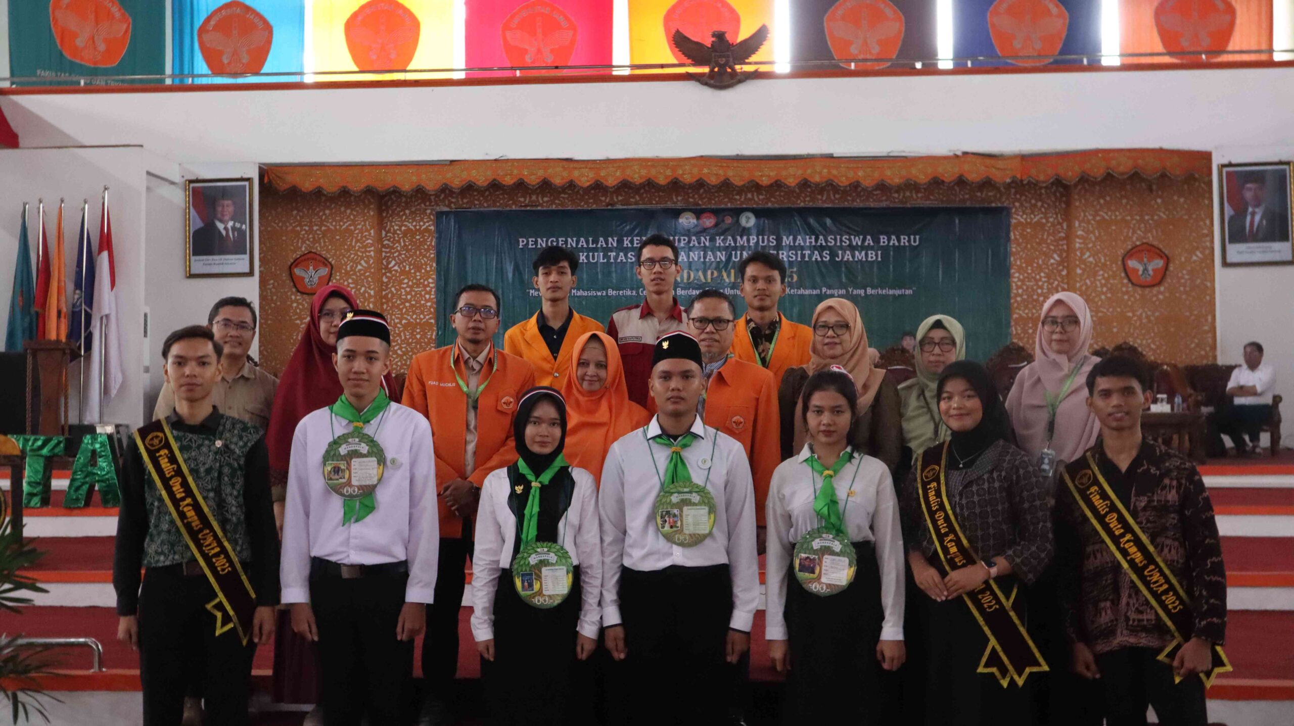 FAPERTA UNJA BUKA PKKMB 2025, CETAK MAHASISWA BERETIKA DAN BERDAYA SAING FAPERTA UNJA BUKA PKKMB 2025, CETAK MAHASISWA BERETIKA DAN BERDAYA SAING