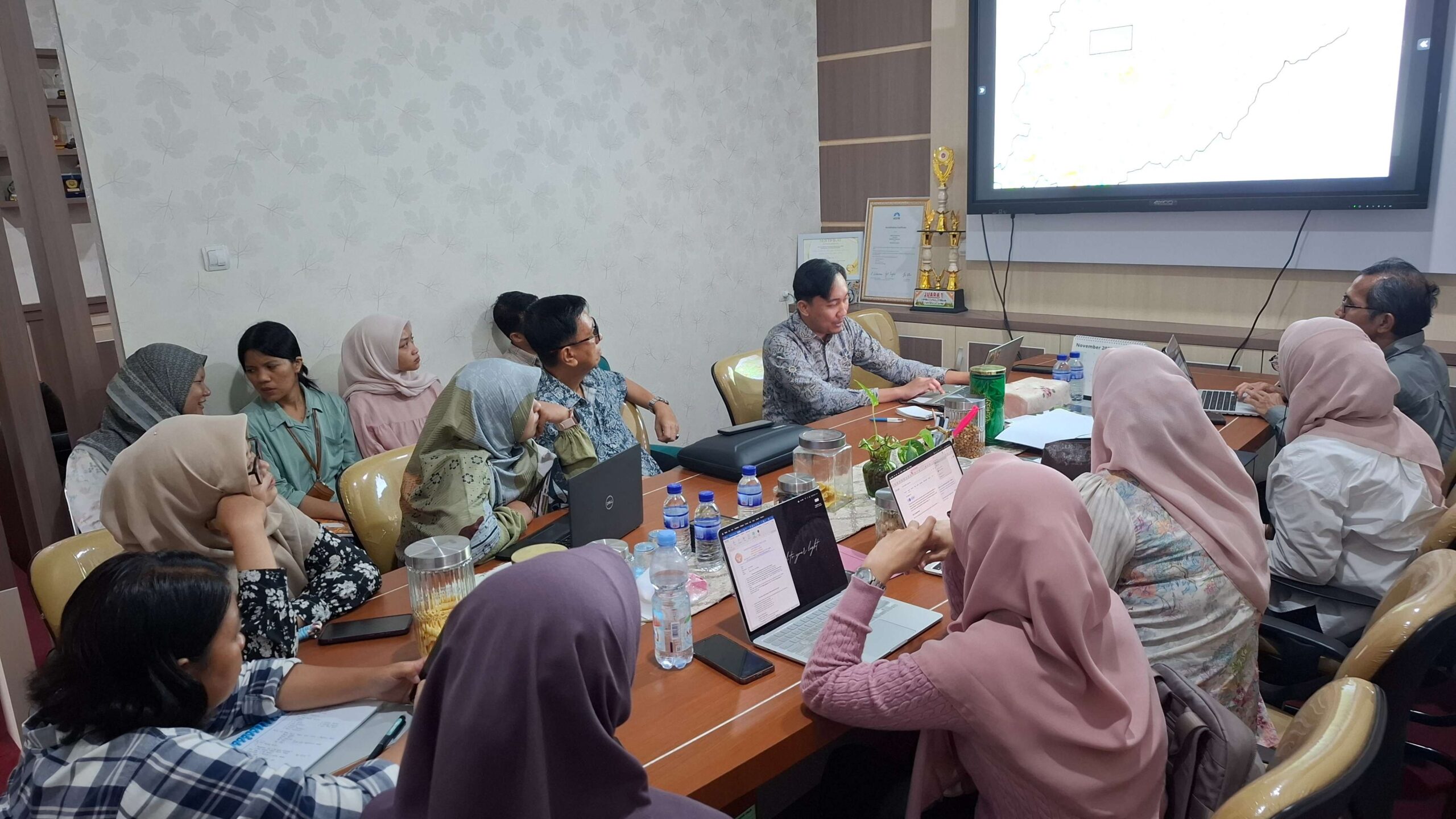 Perkuat Kolaborasi Riset Internasional, FAPERTA UNJA Sambut Kunjungan Alumni Wageningen University Perkuat Kolaborasi Riset Internasional, FAPERTA UNJA Sambut Kunjungan Alumni Wageningen University