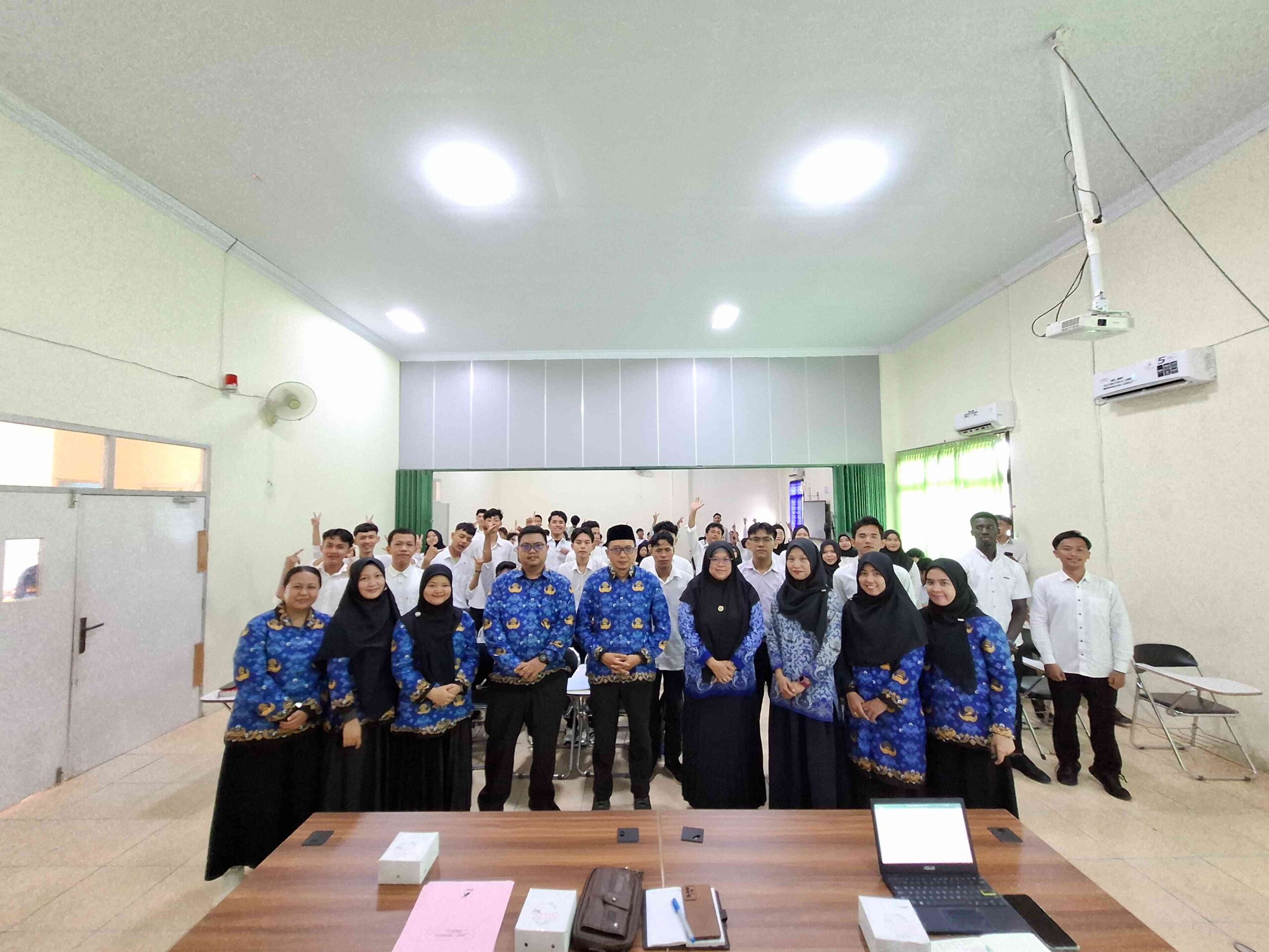 JURUSAN KEHUTANAN FAKULTAS PERTANIAN UNJA GELAR PEMBEKALAN MAGANG BAGI MAHASISWA SEMESTER GANJIL 2025/2026 JURUSAN KEHUTANAN FAKULTAS PERTANIAN UNJA GELAR PEMBEKALAN MAGANG BAGI MAHASISWA SEMESTER GANJIL 2025/2026