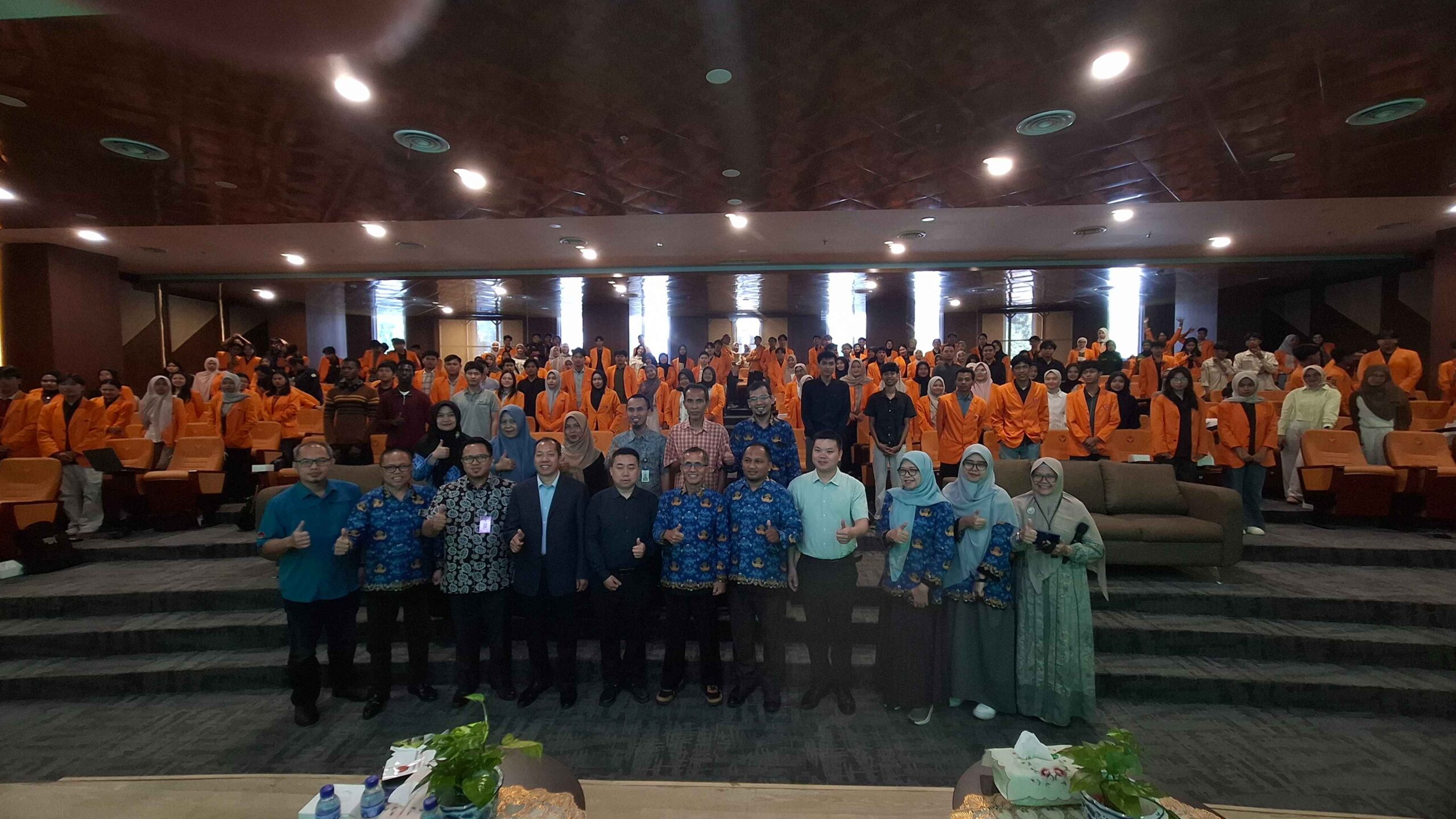 Faperta UNJA Perluas Cakrawala Mahasiswa Melalui Kuliah Umum Internasional Bersama Pakar dari Tiongkok Faperta UNJA Perluas Cakrawala Mahasiswa Melalui Kuliah Umum Internasional Bersama Pakar dari Tiongkok